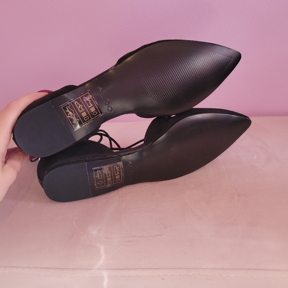 NIB Aldo "Harmony" Lace Up Pointy Toe Suede Flats - Picture 6 of 6